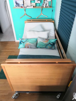 Cama articulada de 90 elevable