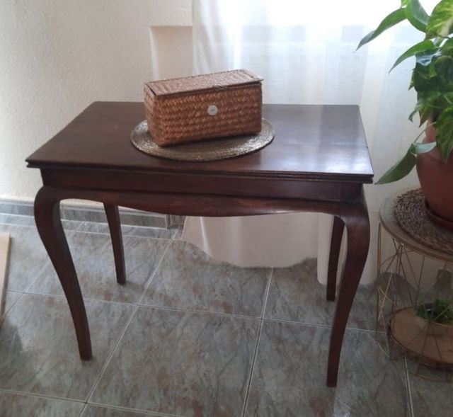 Mesa Vintage, tallada estilo Luix XV