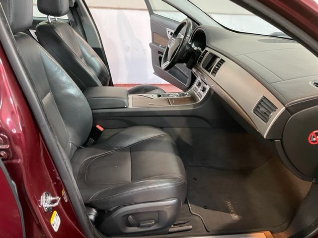 Jaguar XF 2.2D 200CV 2015