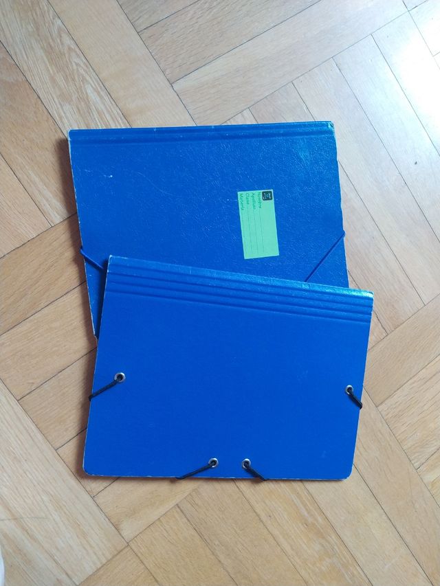 Carpetas A5 sin solapas.