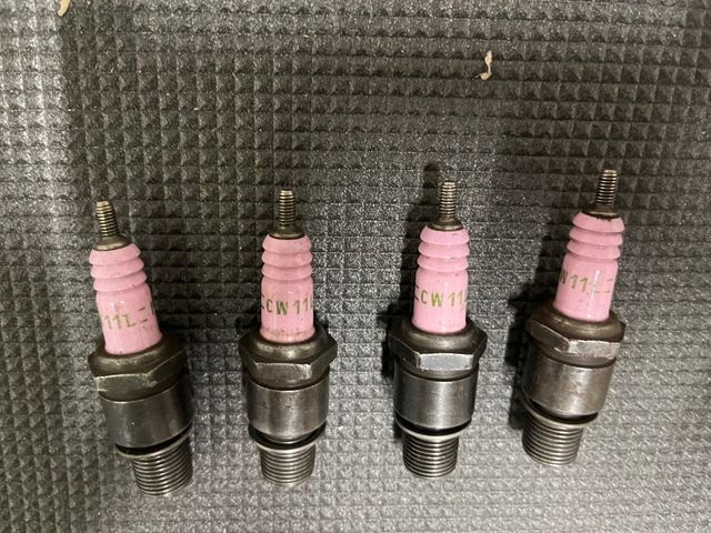 Magneti Marelli cw11 candela rosa