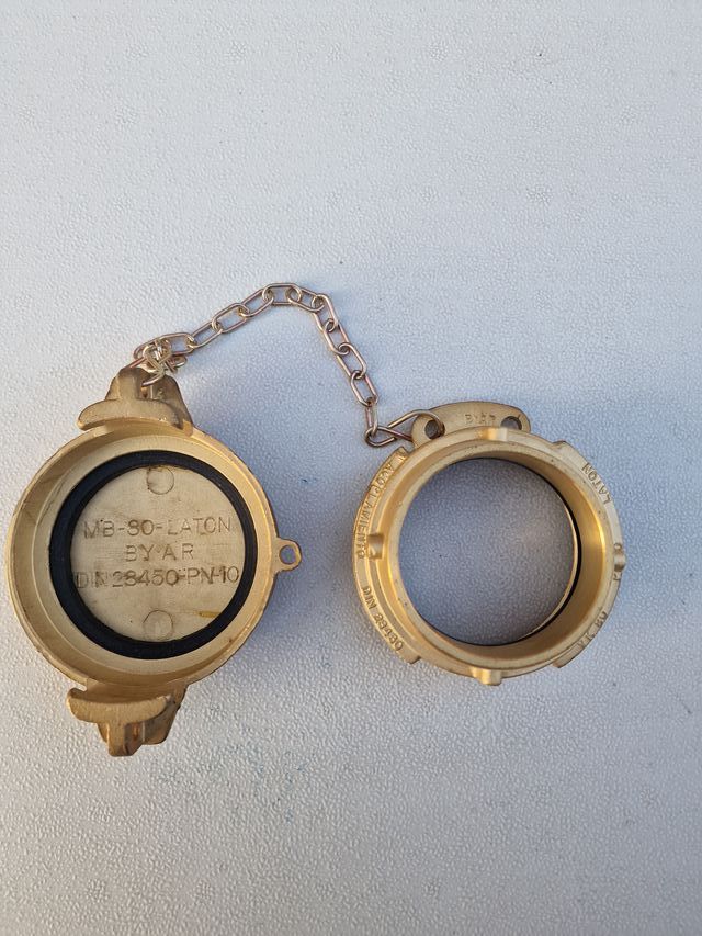 Boca de carga de combustible 3"