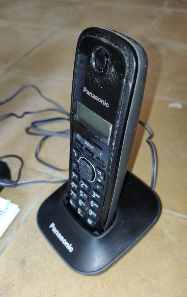 TELÉFONO INALÁMBRICO PANASONIC KX-TG1611
