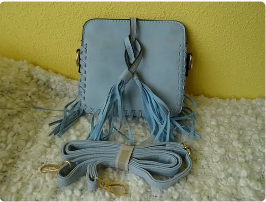 BOLSO/BANDOLERA AZUL. NUEVO