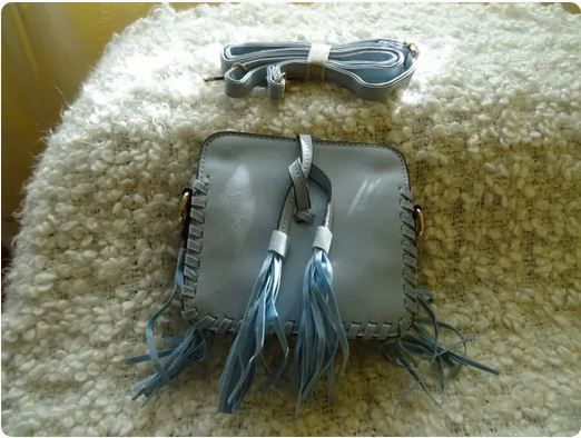 BOLSO/BANDOLERA AZUL. NUEVO