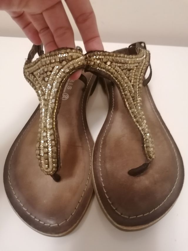 Sandalias  esclavas para mujer con pedreria.