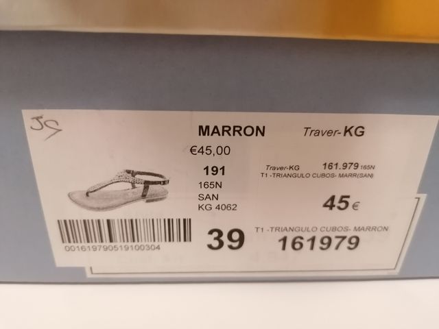 Sandalias  esclavas para mujer con pedreria.