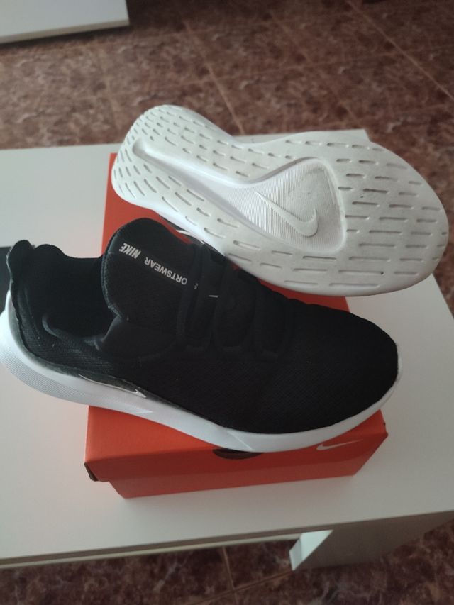 SUPER OFERTA ZAPATILLAS NIKE REVOLUTIONS