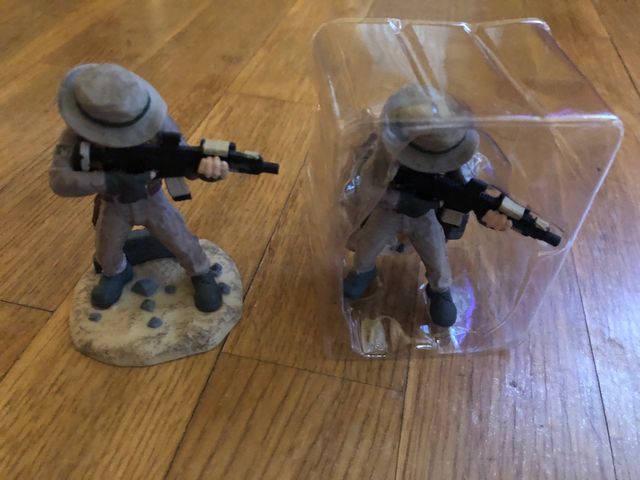 2 muñecos capitán john price