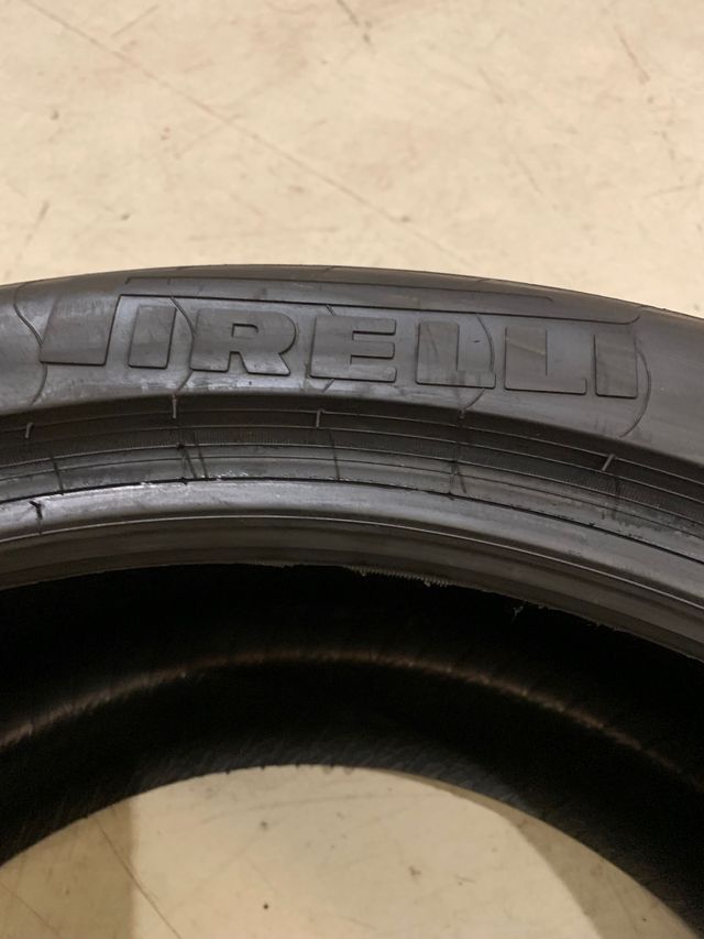 2 NEUMÁTICOS PIRELLI P ZERO N0 265/40 ZR19 98Y.