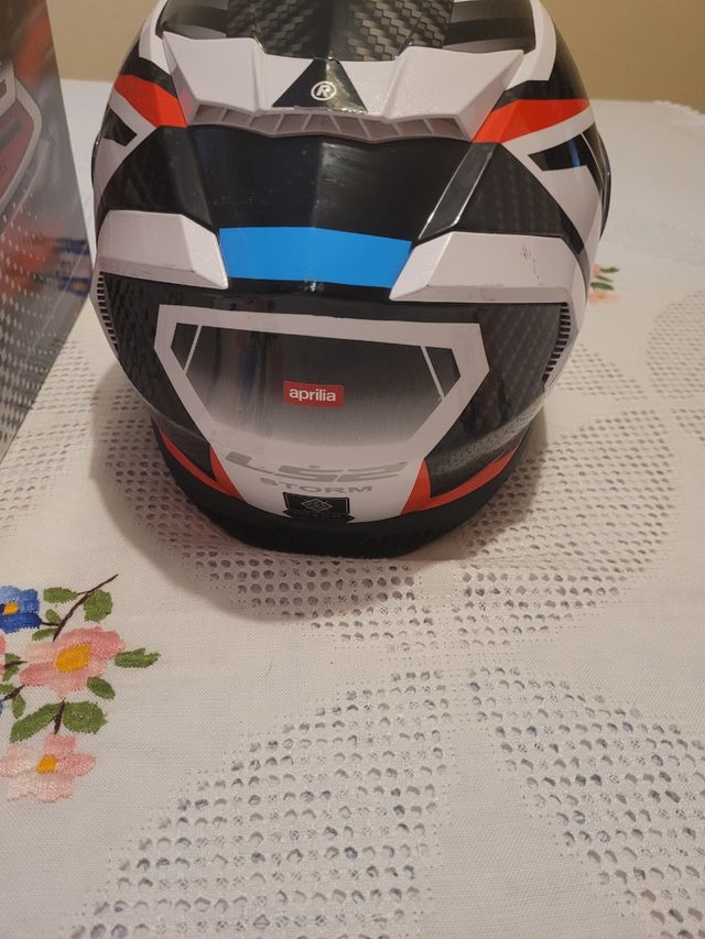 Casco LS2 Storm