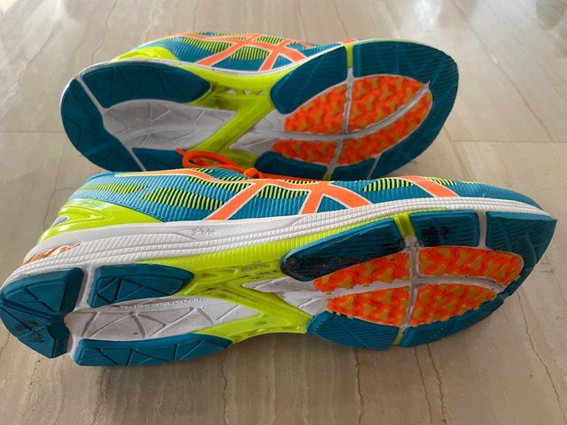 Asics Hombre Talla Euro 44