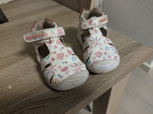 sandalias bebé talla 20