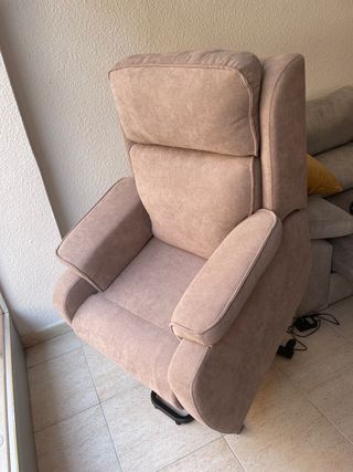 SILLON MOTORIZADO ELEVADOR