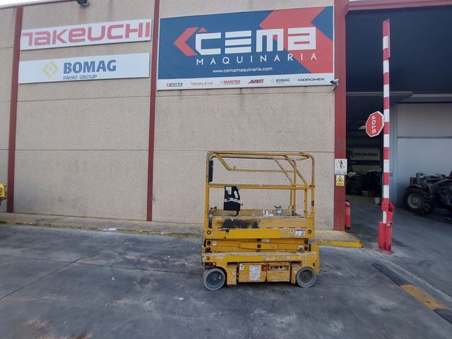 PLATAFORMA TIJERAS ELECTRICA