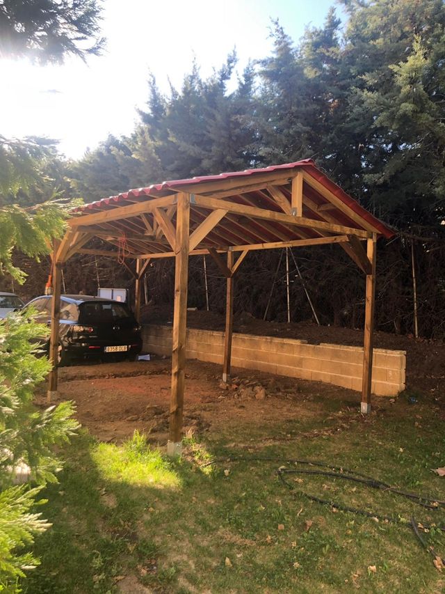Pergola \/ garaje abierto de segunda mano por 900 EUR en en