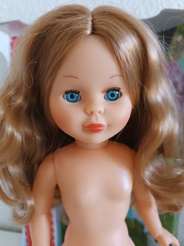 Nancy colección, nueva a estrenar