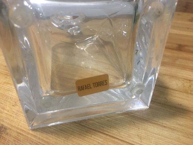 Botella cristal tallado