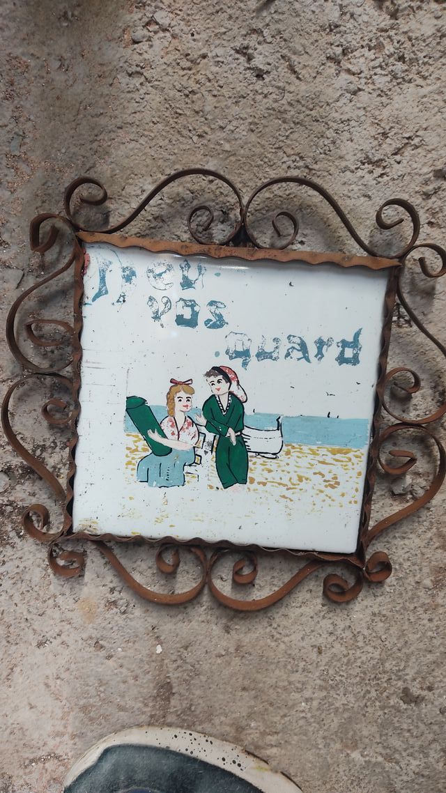 Azulejo Déu vos guard