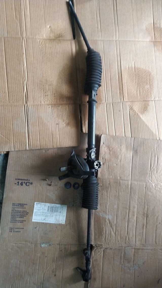 Crenallera dirección Renault Twingo