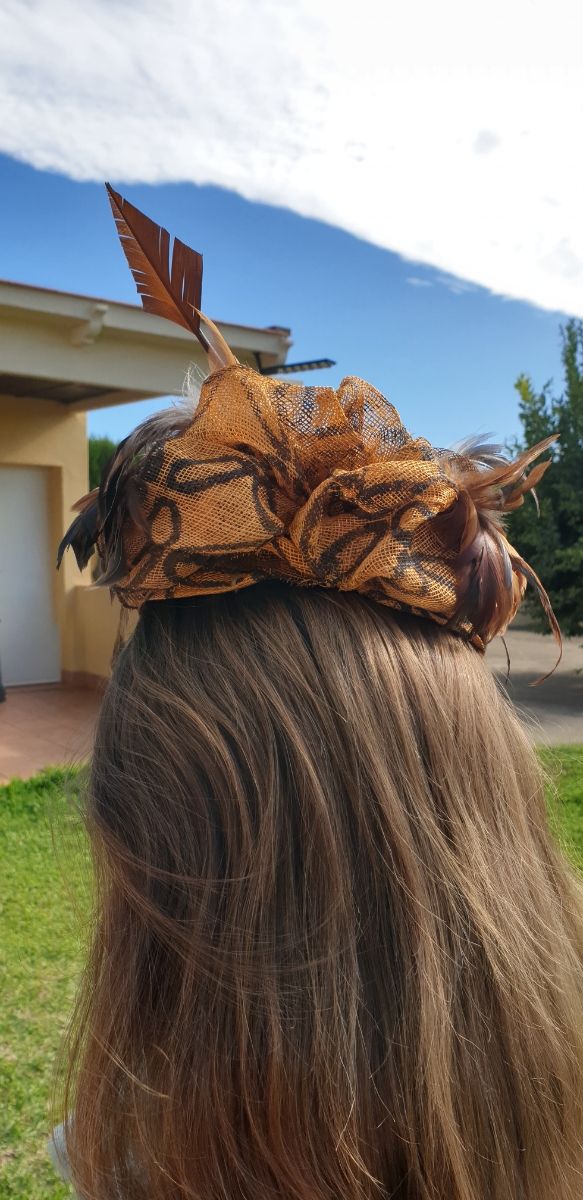 Tocado tipo casquete Cherubina de segunda mano por 50 EUR en Gines