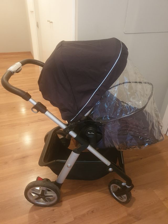 Carro bebe niño/a  marca Silver Cross.