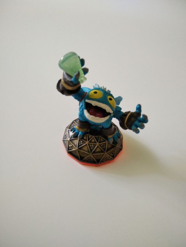 Skylander.