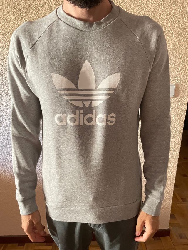 Sudadera adidas gris