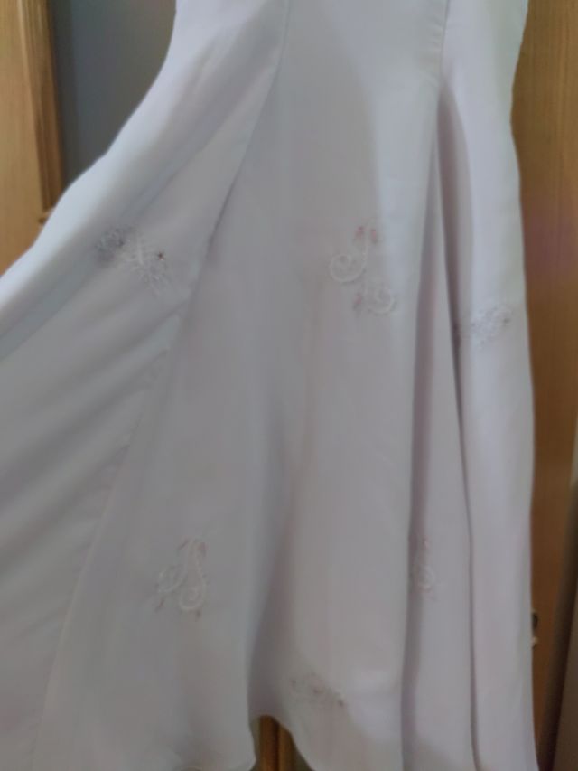 Vestidos de damas de honor o comunión.