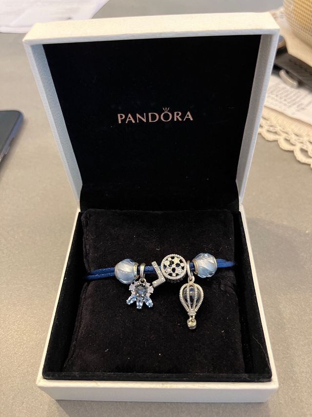 Pulsera pandora nueva!