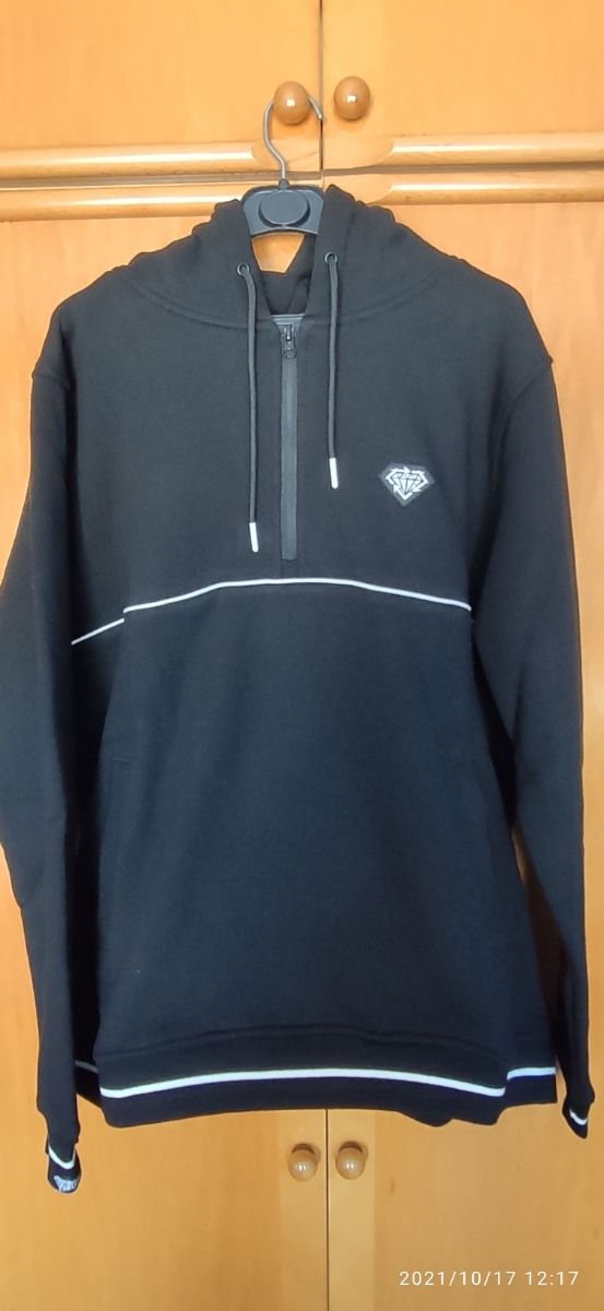 Sudadera: Stick To Your Guns -Diamond Logo Striped