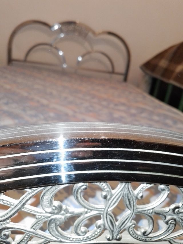 Cama niquel años 70, de 1,20 cm.