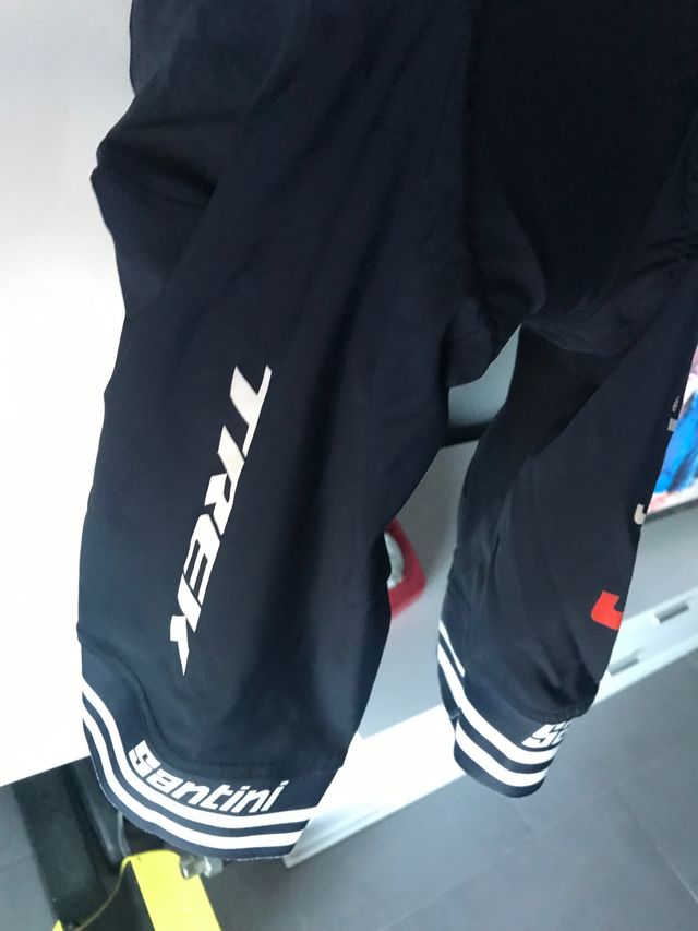 Mono ciclista de ruta Trek Segafredo