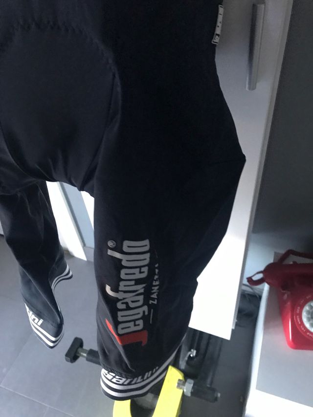 Mono ciclista de ruta Trek Segafredo