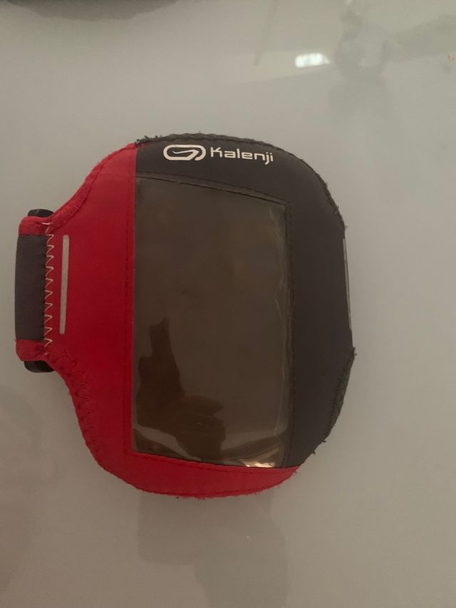 Banda porta teléfono para correr y andar. Kalenji