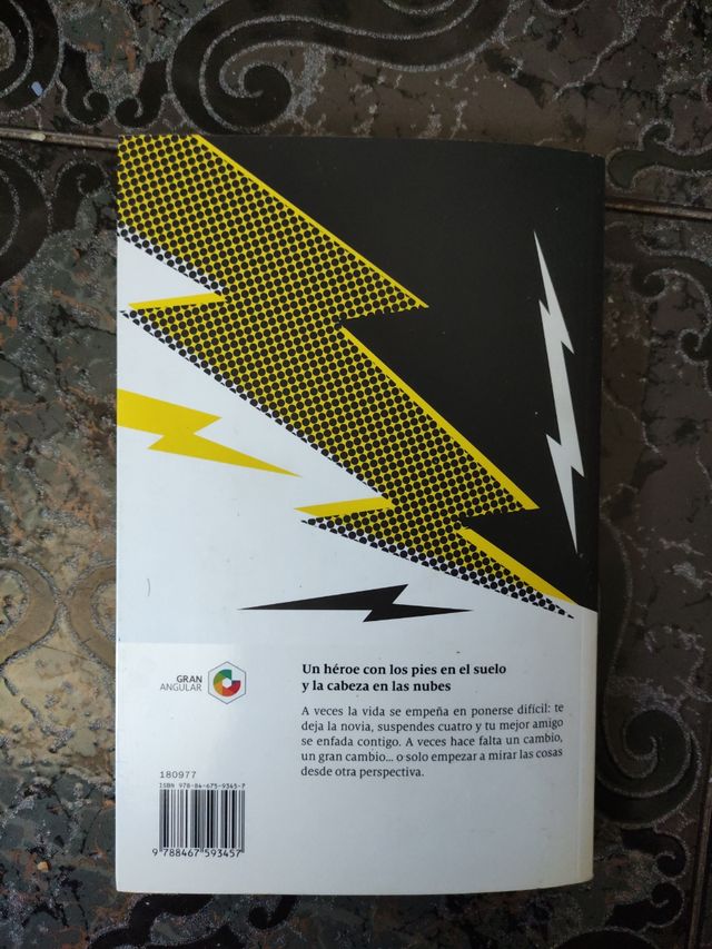 Libro Nunca seré tu heroe