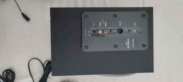 altavoces Logitech 2.1 buen estado