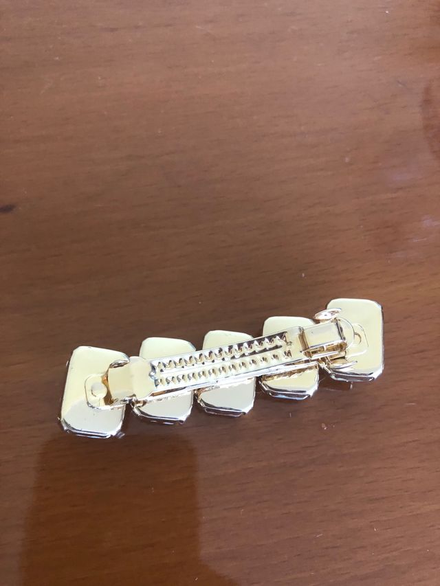 Fermaglio per capelli