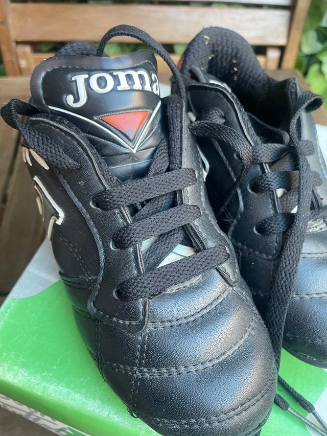 Bota fútbol niño con tacos N. 28