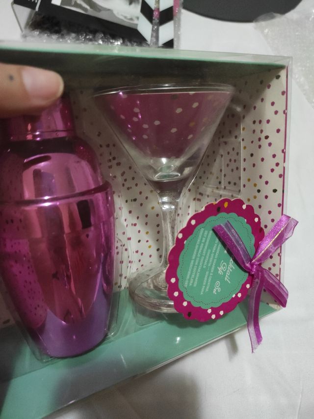 kit coctelera rosa+vaso cóctel