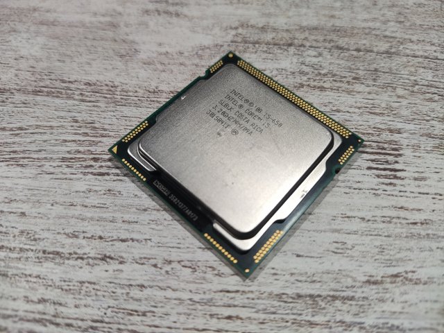 Processore Core i5 650 (1156)