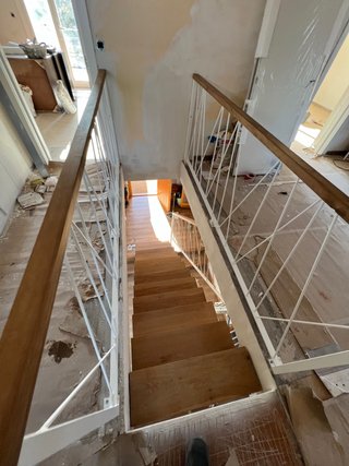 Escaleras y barandillas