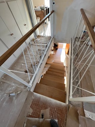Escaleras y barandillas