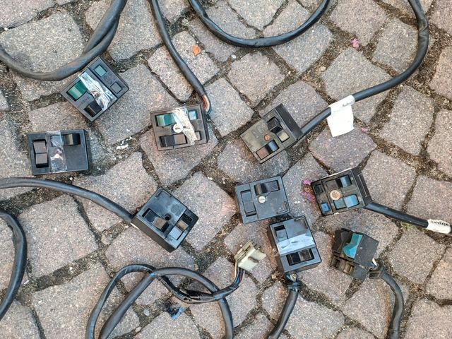 ricambi x Harley e cagiva d'epoca