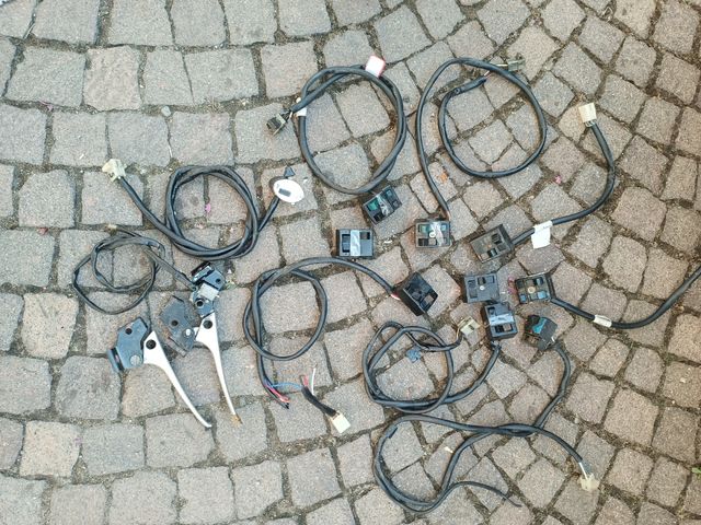 ricambi x Harley e cagiva d'epoca