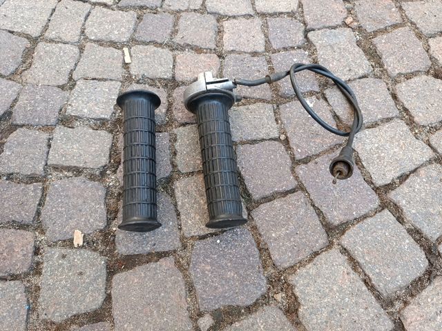 ricambi x Harley e cagiva d'epoca