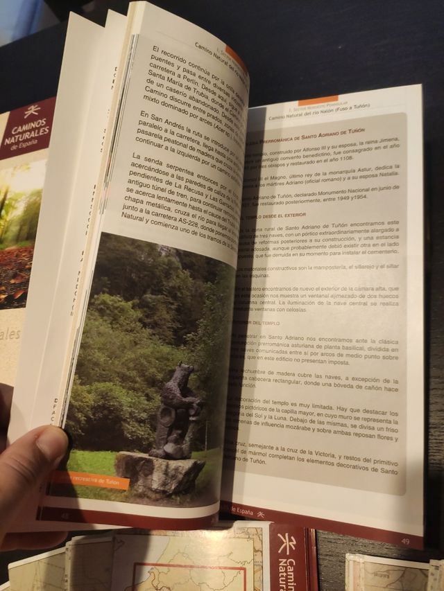 Guía de caminos Naturales de España + 358 mapas.
