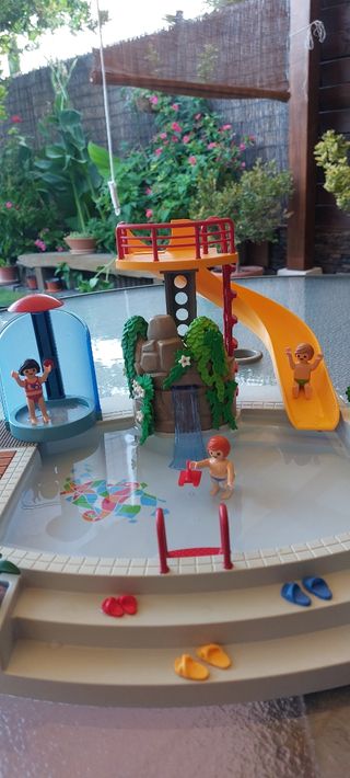 Playmobil 4858 - Garçon Avec Piscine, Tongs - Figurine Loisirs Vacances - Occasion Très Bon état