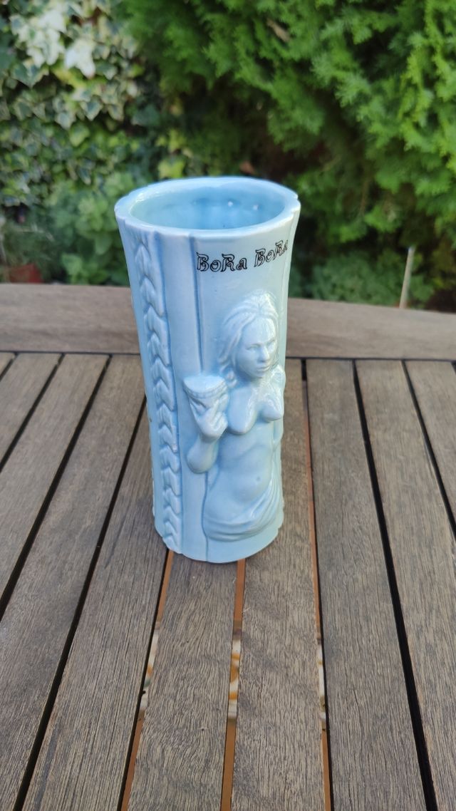 ANTIGUO VASO FLORERO BORA BORA. ARTE 4