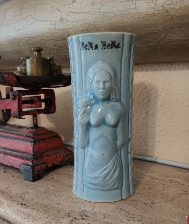 ANTIGUO VASO FLORERO BORA BORA. ARTE 4